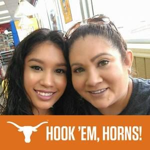 Meet your Posher, Roxanne